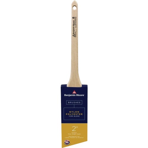 U61820-017 Benjamin Moore Firm Blend Nylon/Polyester Paint Brush